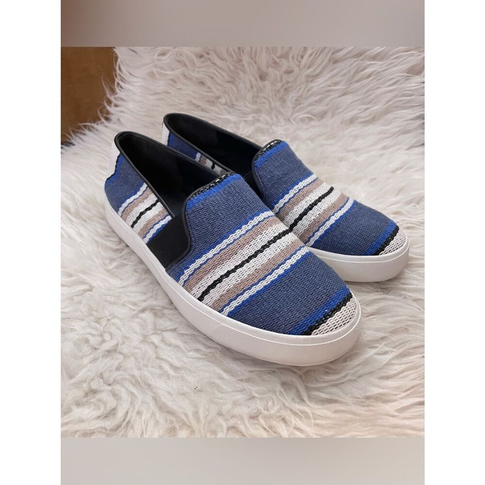 VINCE Blair Striped Round Toe Slip On Sneakers Blue 7.5